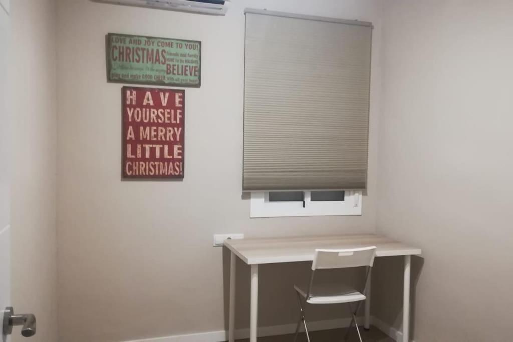 Apartamento Cuarzo Sevilla Bagian luar foto