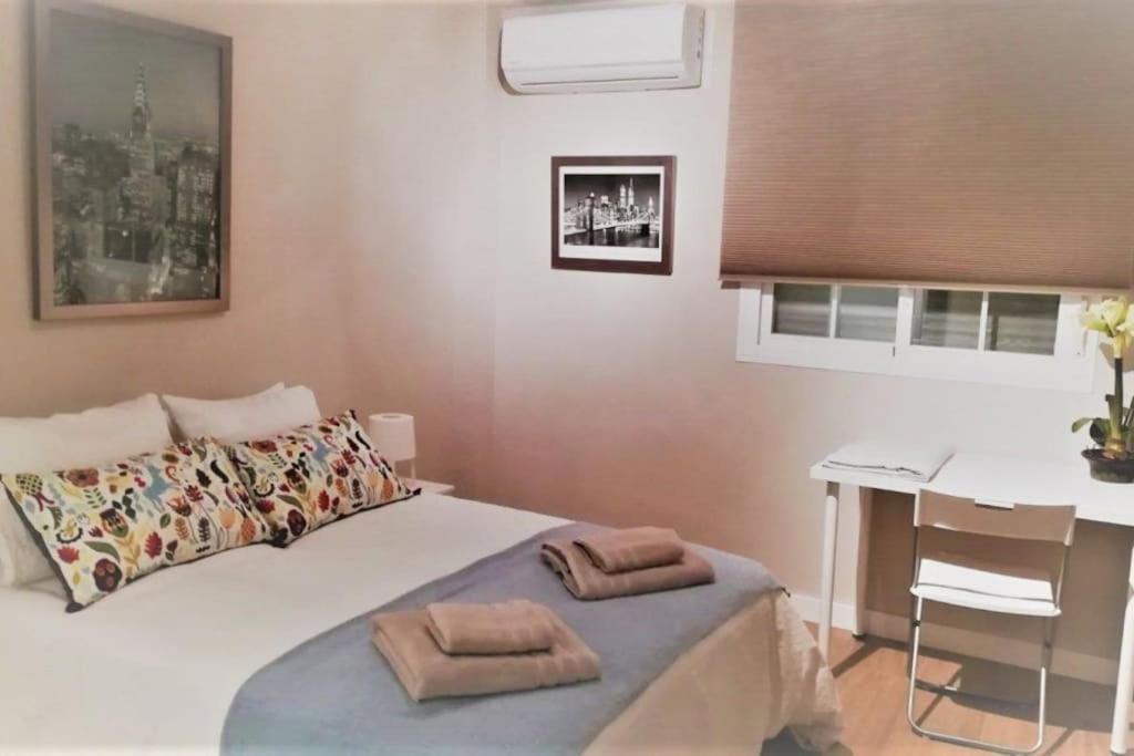 Apartamento Cuarzo Sevilla Bagian luar foto