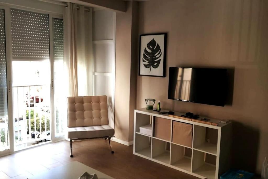 Apartamento Cuarzo Sevilla Bagian luar foto