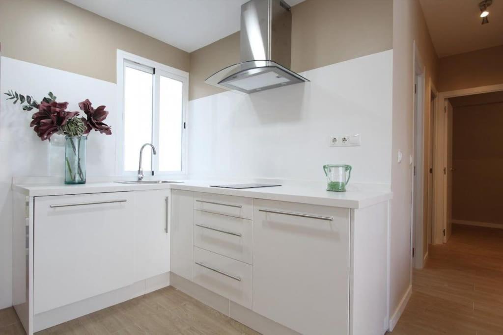 Apartamento Cuarzo Sevilla Bagian luar foto